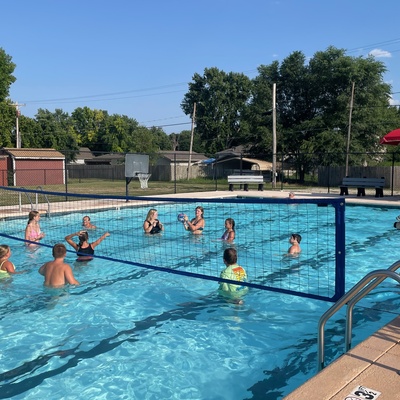 Play and Splash - Water Volleyball